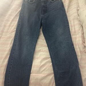 GAP Women’s Straight Blue Jeans